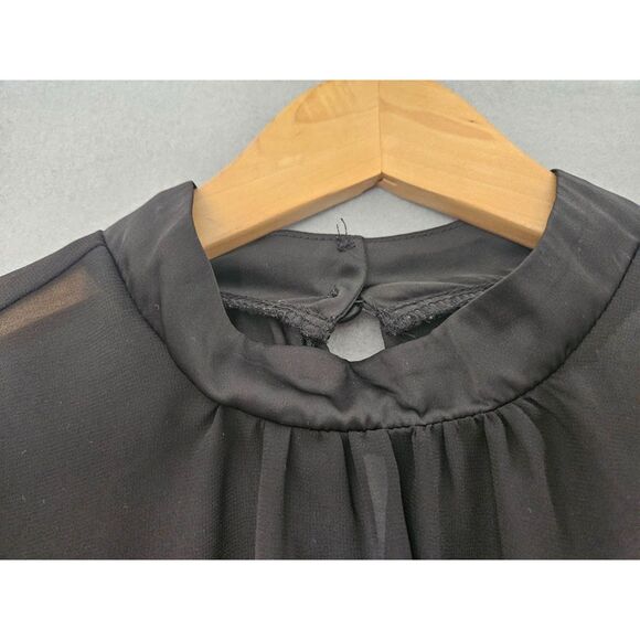 Torrid size 0 sheer blouse - Picture 5 of 8